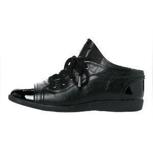 Chanel CC Cap Toe Black Patent Leather Shoes EU 36
